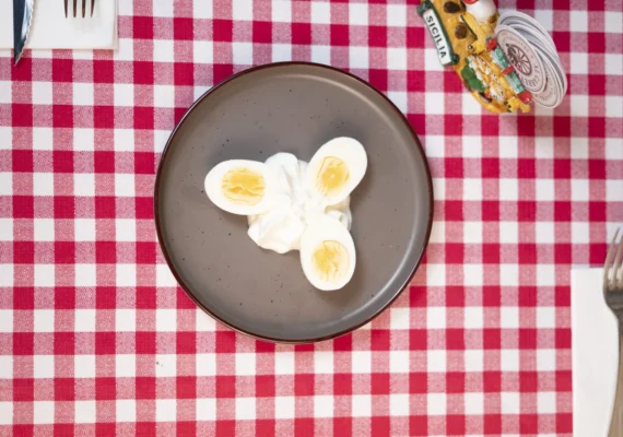 Uova sode e zabaione al marsala