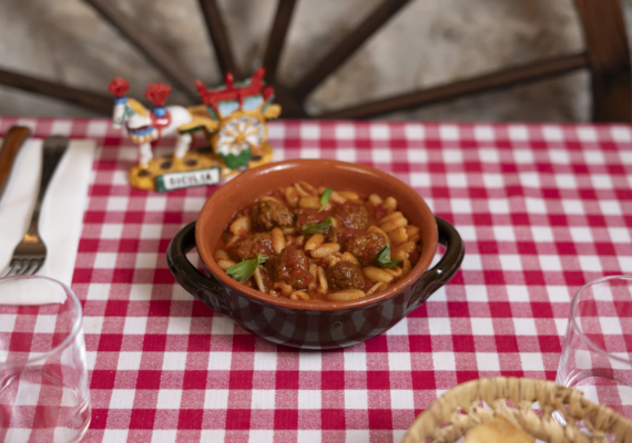 Cavati al sugo con polpette
